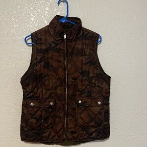 Thread and Beauty supply vest size large. Original price $19, asking for $7 obo.